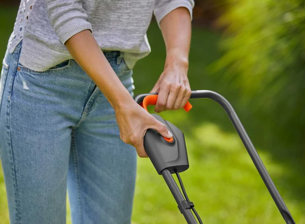 Gardena Akumuliatorinė vejapjovė PowerMax 32/18V P4A solo