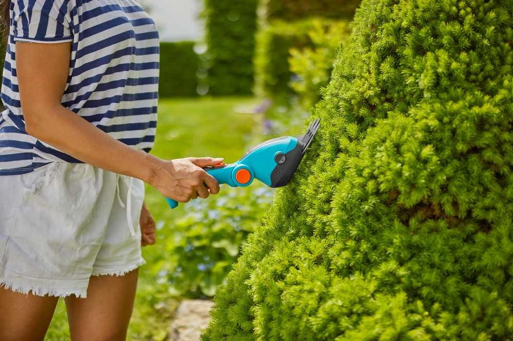 Gardena Akumuliatorinės žolės žirklės ComfortCut Li