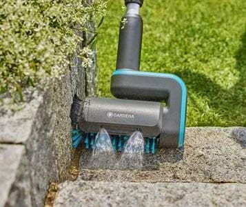 Gardena Akumuliatorinis daugiafunkcinis valytuvas "AquaBrush Universal", skirtas horizontaliam ir vertikaliam plovimui