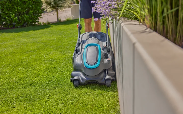Gardena PowerMax Duo 46/36V Dual-Blade akumuliatorinės vejapjovės komplektas su P4A baterija aprašymas - Prekės nuotrauka