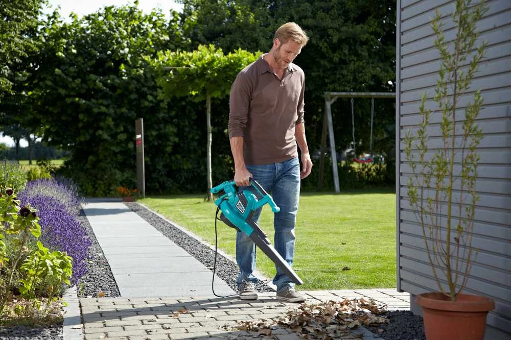 Lapų pūstuvas siurblys  Gardena ErgoJet 3000