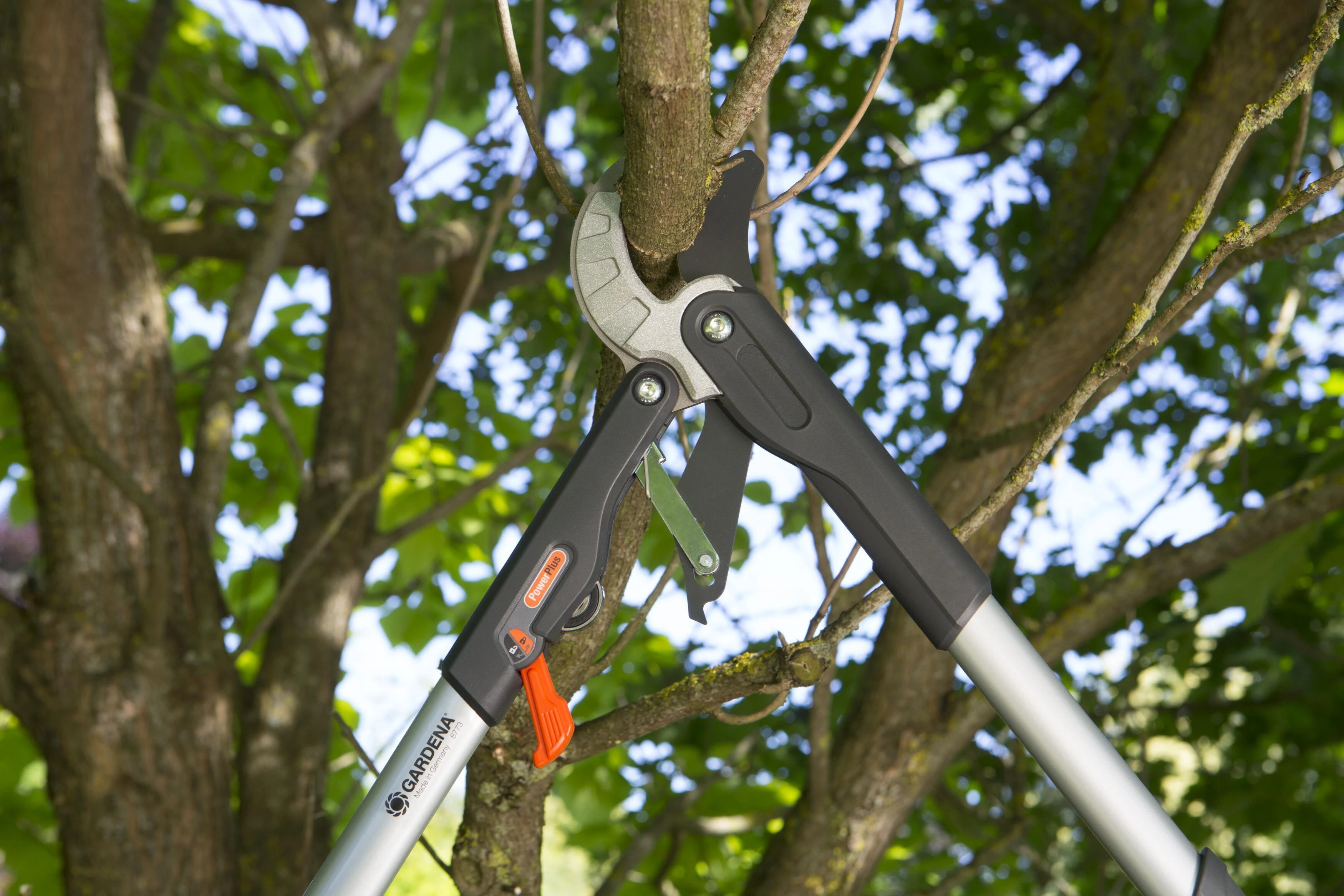 Gardena "Comfort" terkšlinės genėjimo žirklės "SmartCut"