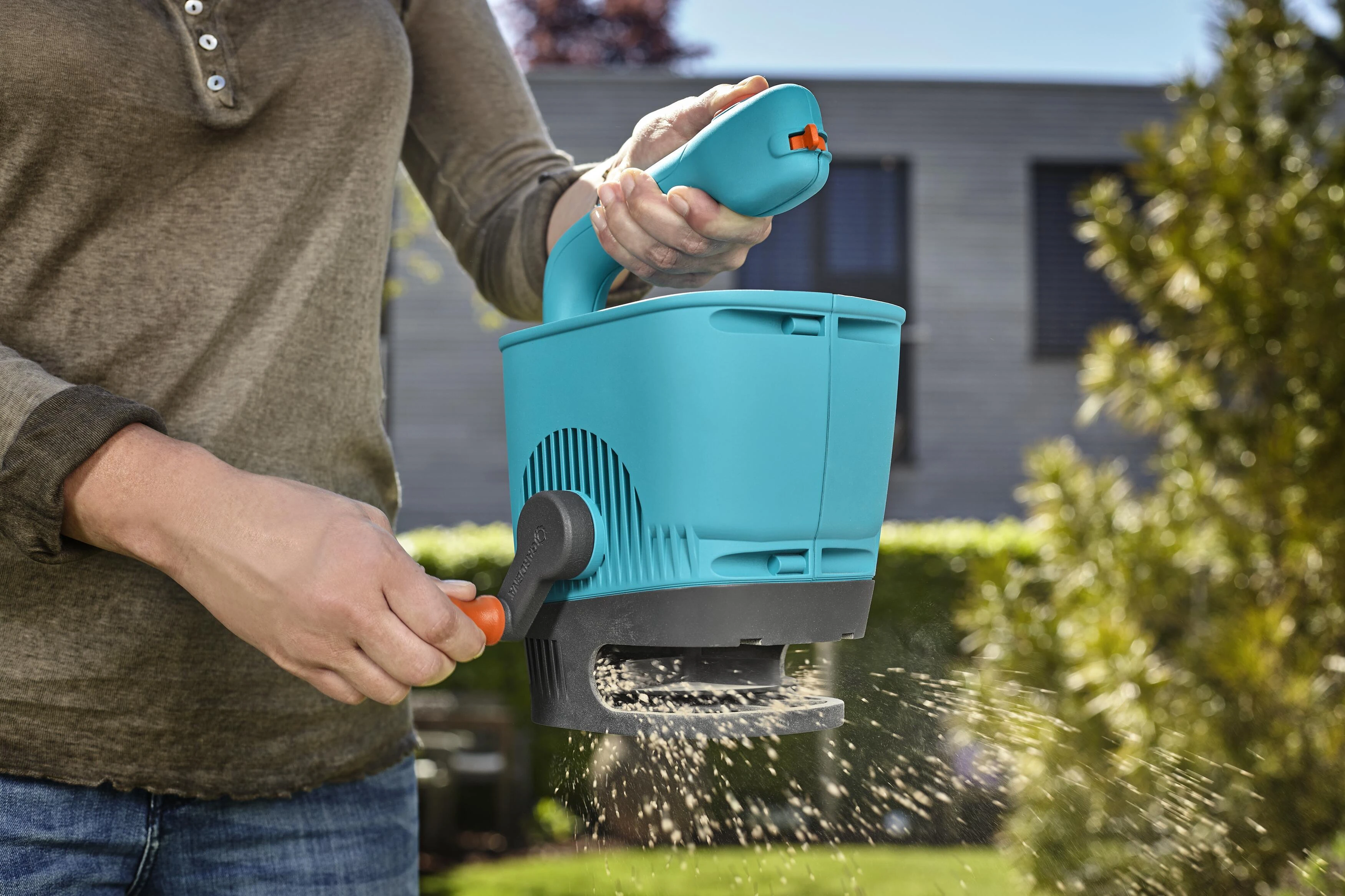 Gardena rankinis trąšų barstytuvas M 100 m² 00431-20