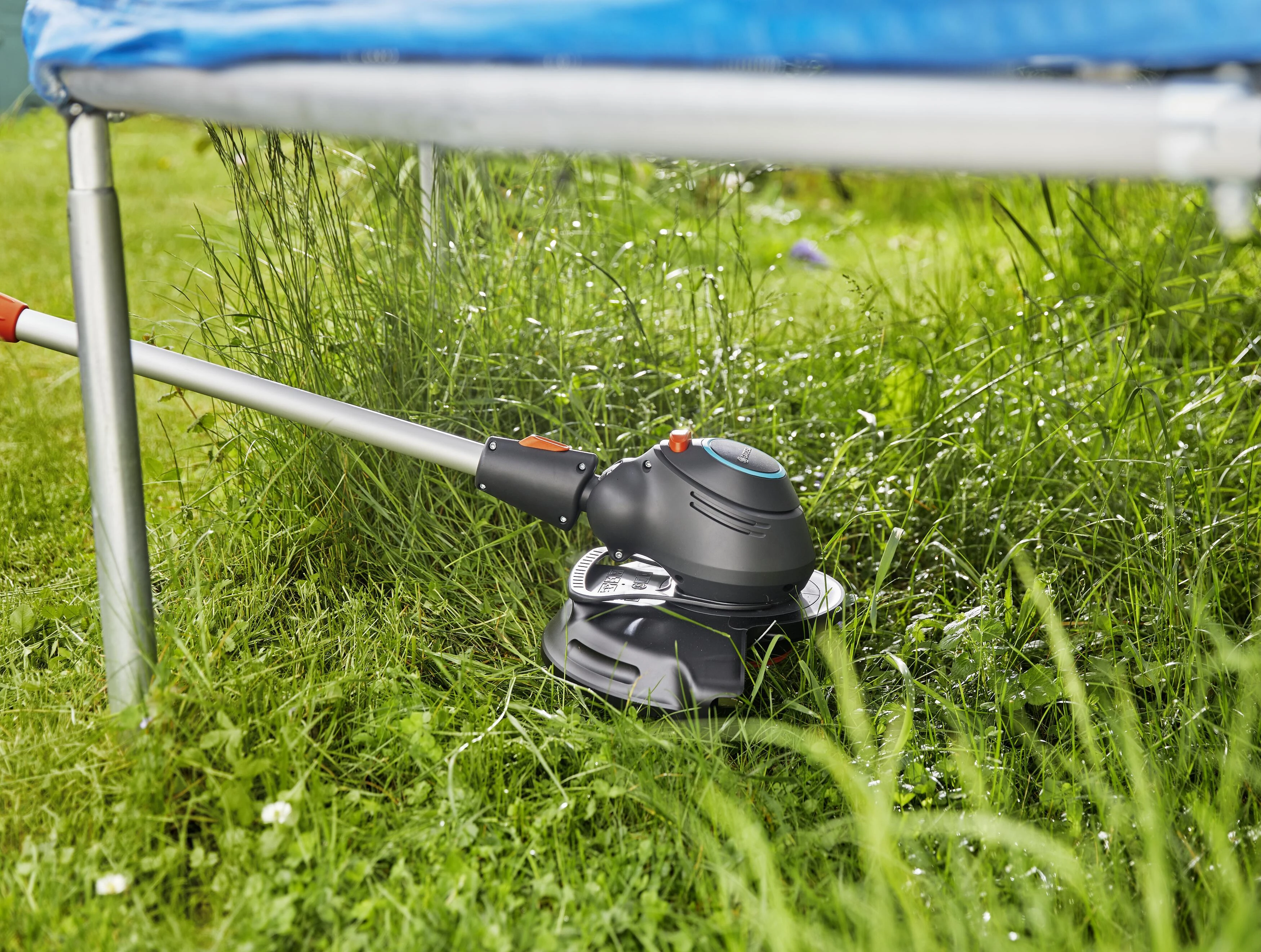 Žoliapjovė Gardena ComfortCut 550/28, 550W, 28cm