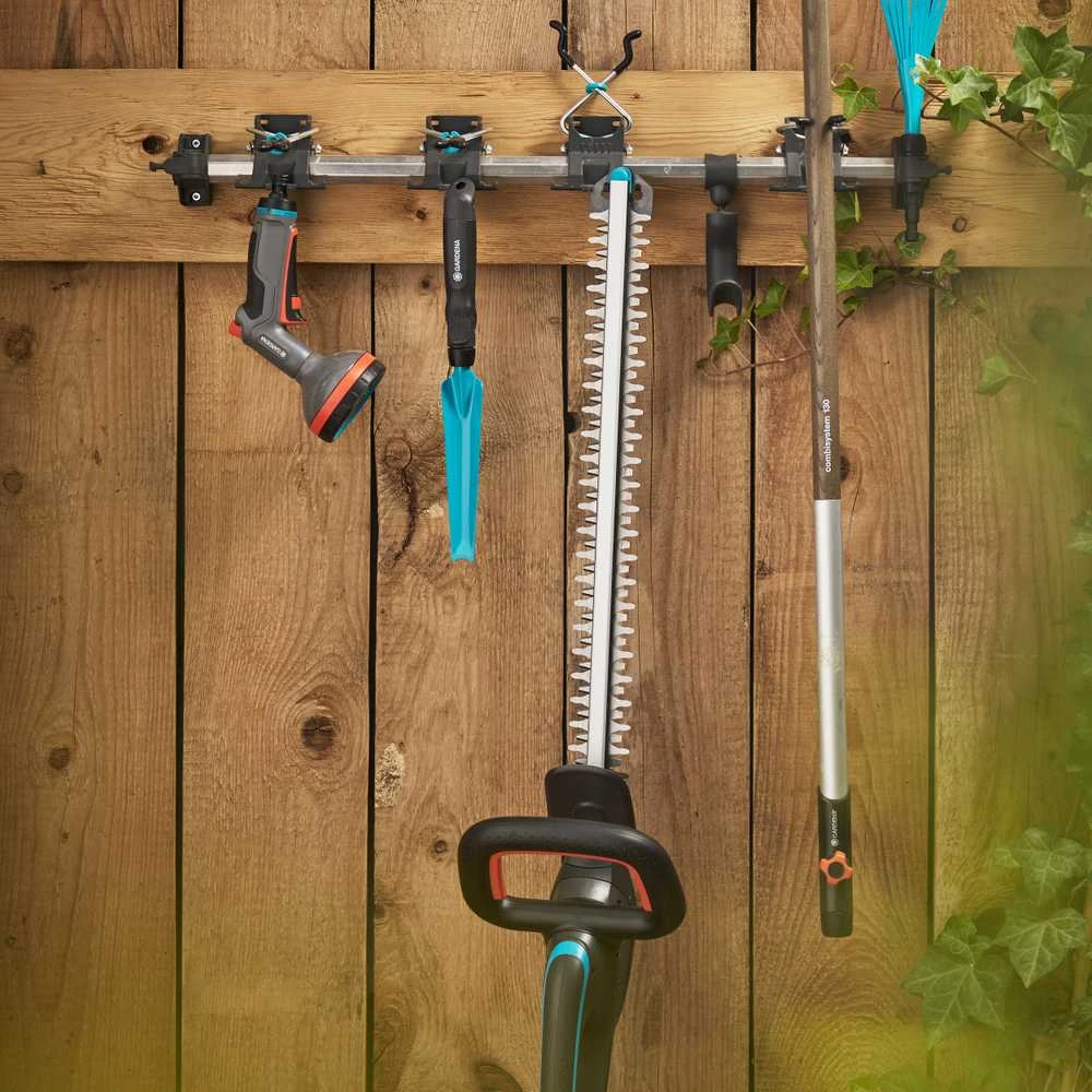 Gardena EasyCut 55/18V 14735-20 – komplekte yra: akumuliatorius ir kroviklis