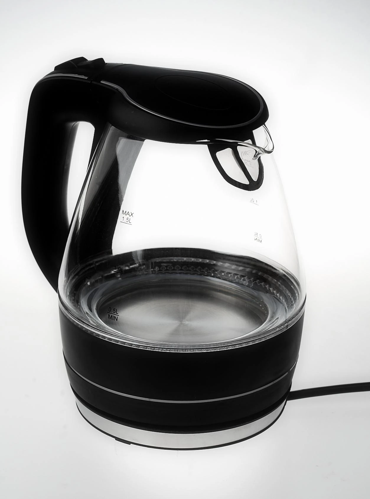 Adler | Virdulys | AD 1224 | Standard | 2000 W | 1.5 L | Glass | 360° rotational base | Juodas