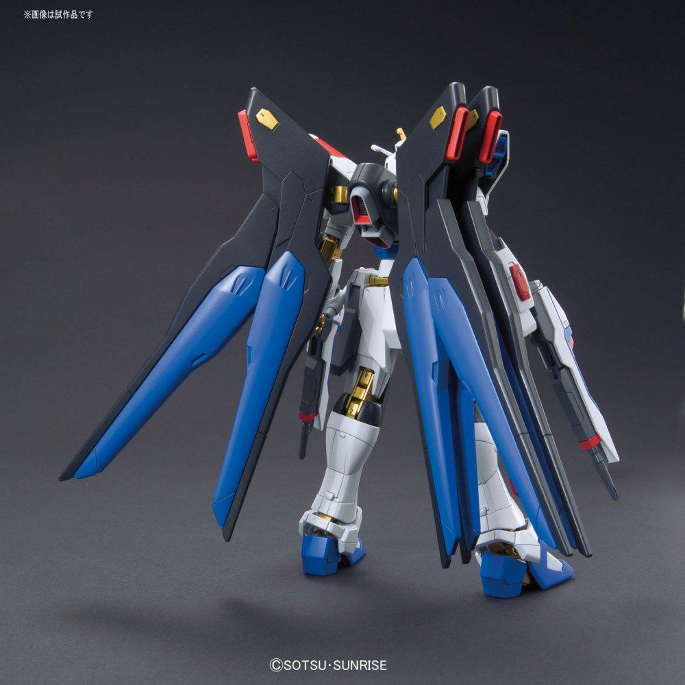 Figūrėlė kolekcjonerska Bandai HGCE 1/144 ZGMF-X20A STRIKE FREEDOM GUNDAM