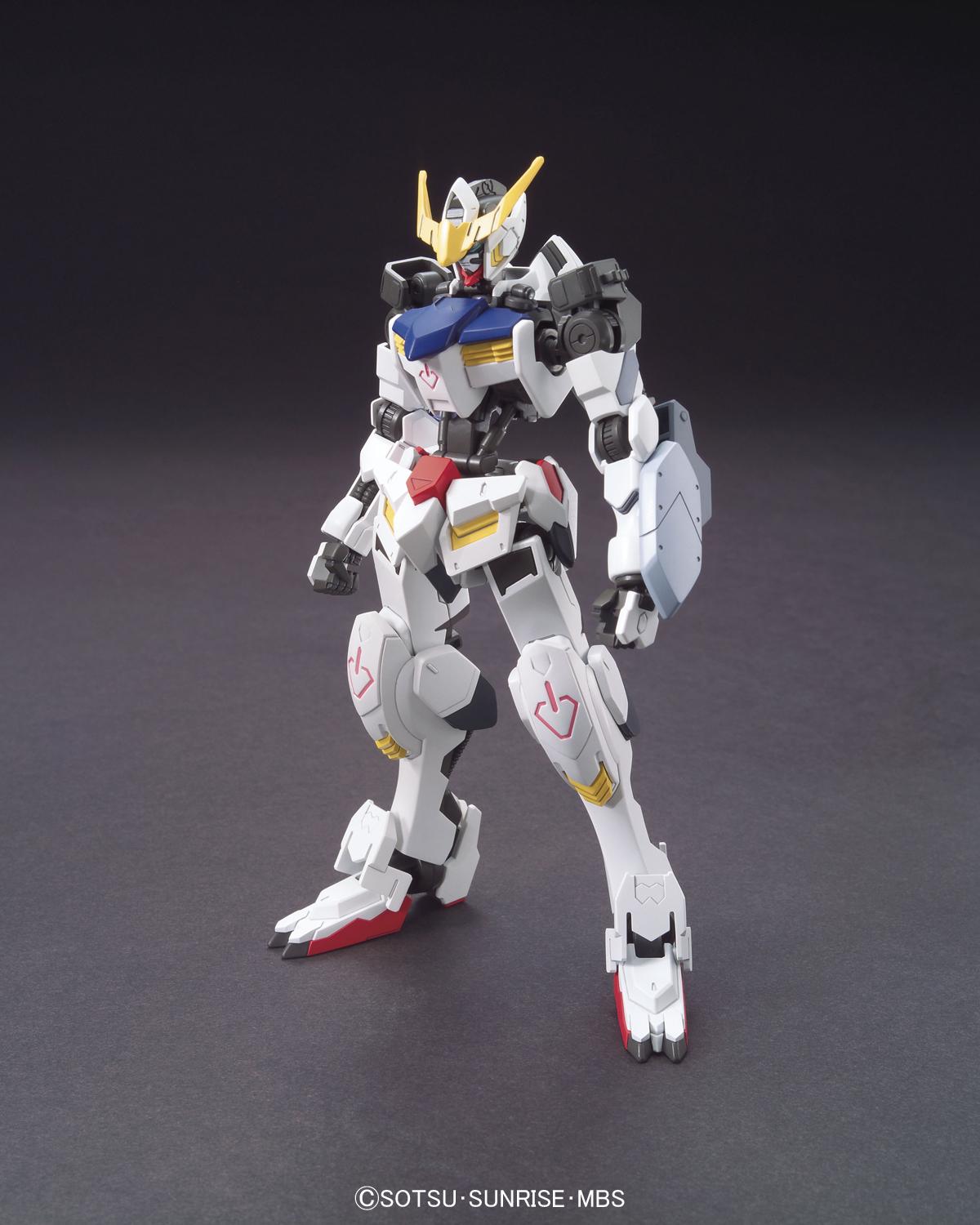 Bandai HG 1/144 GN-004 Gundam Nadleeh collectible figurine