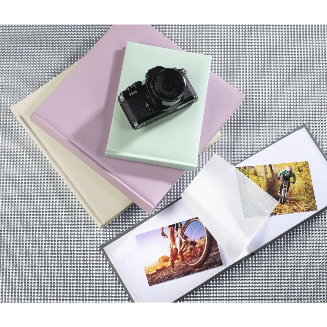 Hama DIDŽIULIS DAILĖS ALBUMAS 30x30/80 KNYGŲ ĮSRIEGIMAS, PLĖVELĖ