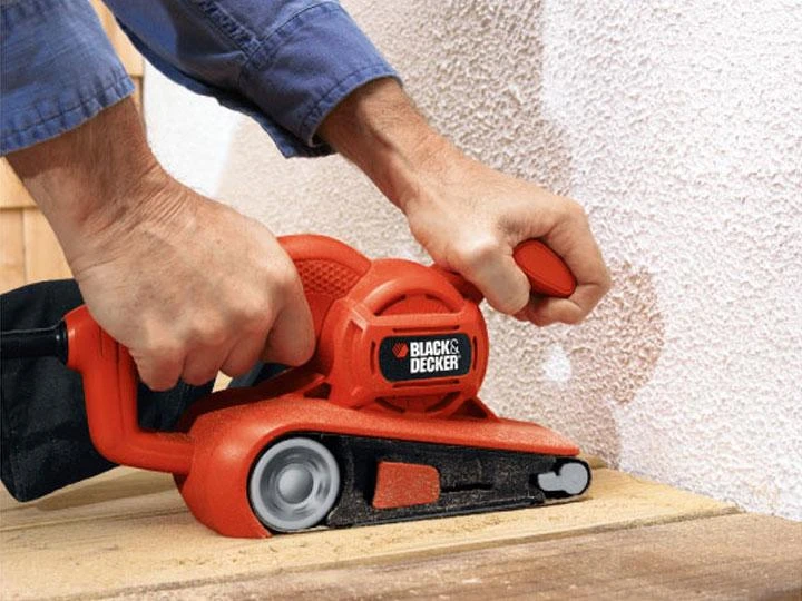 Black & Decker Juodas + DECKER DIRŽINIS ŠLIUOTUVAS 720 W 75 x 457 mm KA86