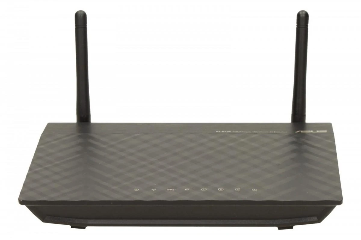 Asus | Maršrutizatorius | RT-N12E | 802.11n | 300 Mbit/s | 10/100 Mbit/s | Ethernet LAN (RJ-45) jungtys 4 | Mesh Support No | MU-MiMO No | No mobile broadband | Antenna type 2xExternal 5dBi | No USB | 36 mėn.