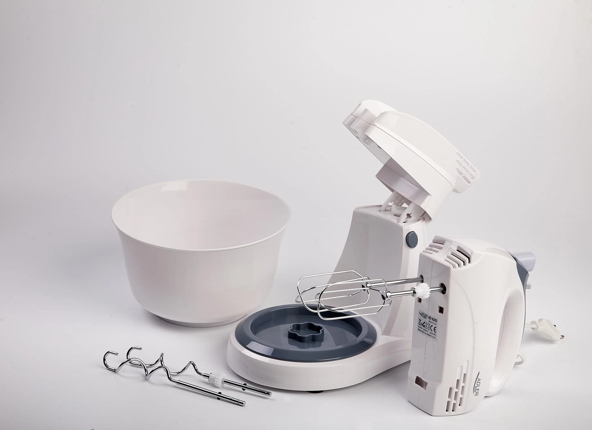 Virtuvinis kombainas Adler | Mixer | AD 4202 | Mixer with bowl | 300 W | Greičių skaičius 5 | Turbo mode | Baltas