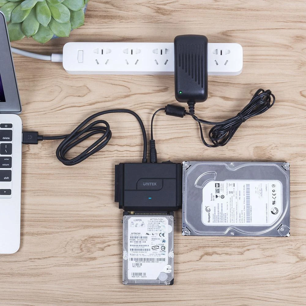 UNITEK Y-3324 Unitek konverteris USB 3.0 į IDE+SATA II su įjungimo/išjungimo jungikliu, Y-3324