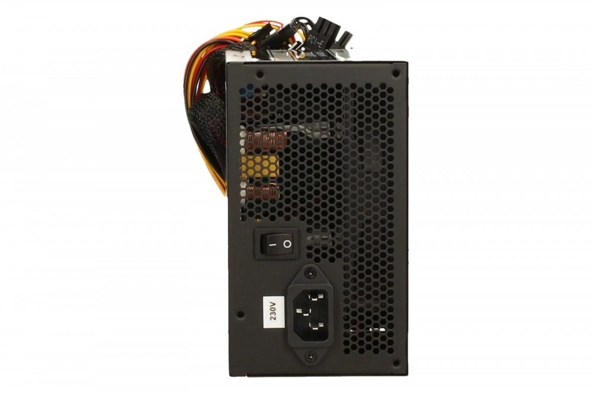 Matinimo blokas CHIEFTEC PSU 600W 12CM FAN ACTIVE PFC ATX12V V2.3 80+ EFEKTYVUMAS (SU MAITINIMO LAIDU)