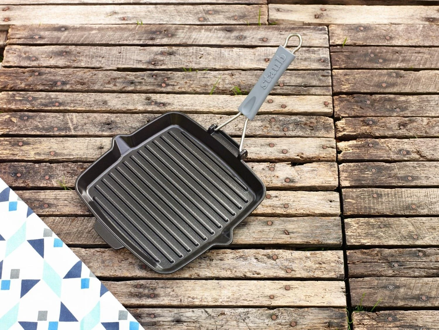 Staub Grill ketaus keptuvė, 24cm