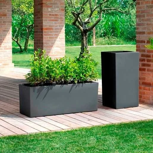 Teraplast Italija Teraplast 40x40x80cm vazonas Schio Cubo Alto 80 antracito spalvos
