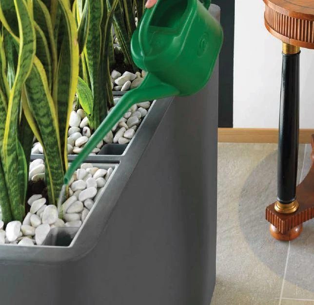 Teraplast Italija Teraplast 90x27x78cm vazonas su drėkinimo sistema Divio 80, antracito spalvos