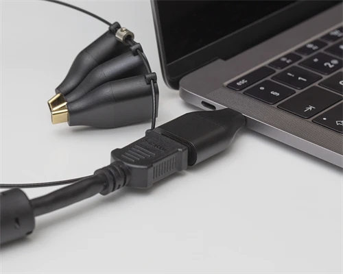 DELTACO OFFICE USB-C adapterių komplektas, mDP, DP, VGA, HDMI, juodas / USBC-AR1