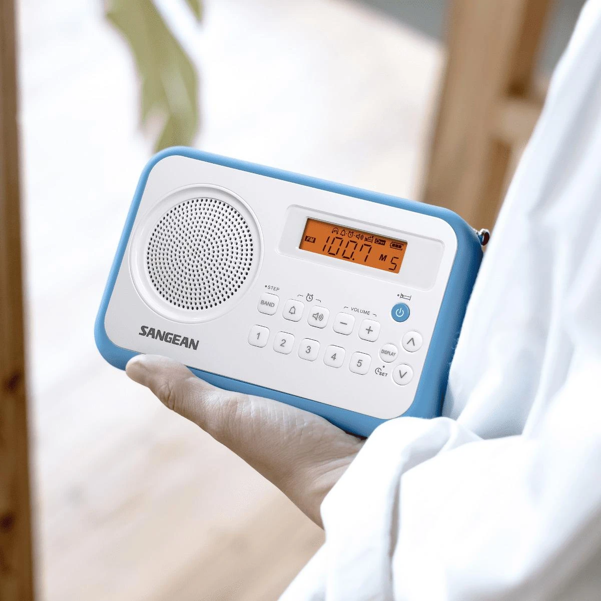 Skaitmeninis radijas Sangean AM / FM-Stereo / PR-D18