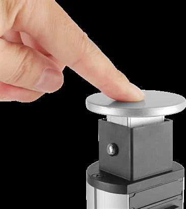 Iššokanti maitinimo juosta DELTACO OFFICE su apsauga nuo viršįtampių, 3x EU kištukai, 2x USB, juoda/sidabrinė / DELO-0402