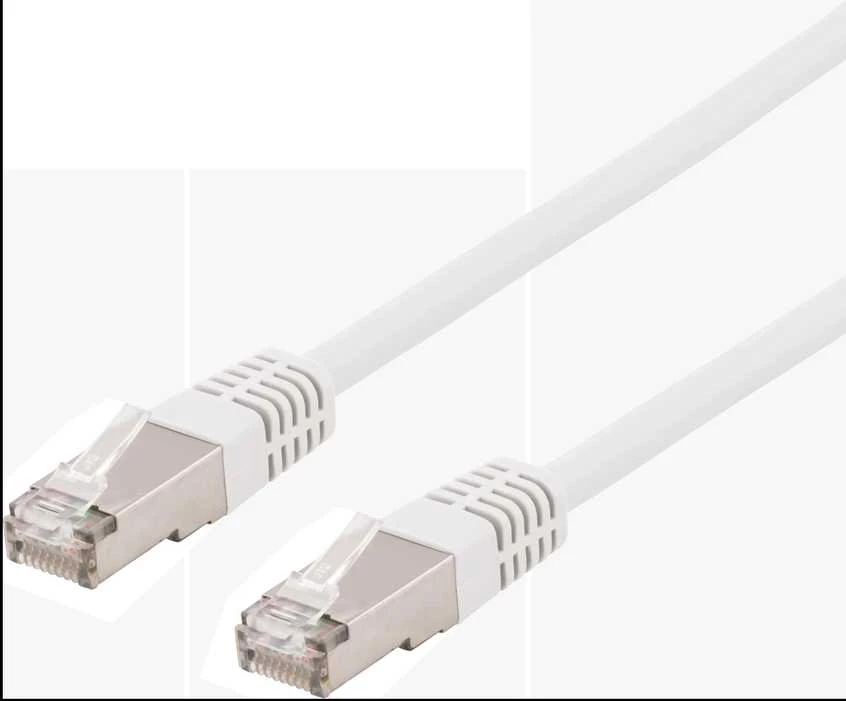 Kabelis DELTACO U/FTP Cat6a, LSZH, 0,3m, baltas / STP-603VAU