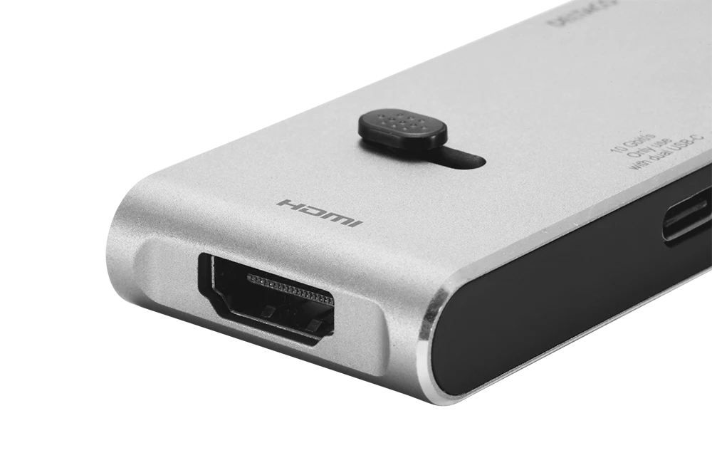 Deltaco USB-C adapteris: HDMI prievadas ir korpuso detalės