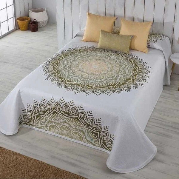 Lovatiesė "Mandala", 250x270 cm