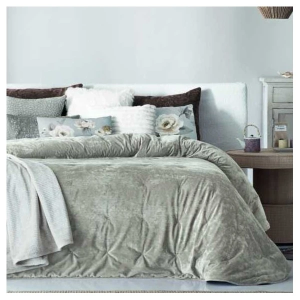 Lovatiesė MIRABELA TAUPE, 250x270 cm (su pagalvių užvalkaliukais)