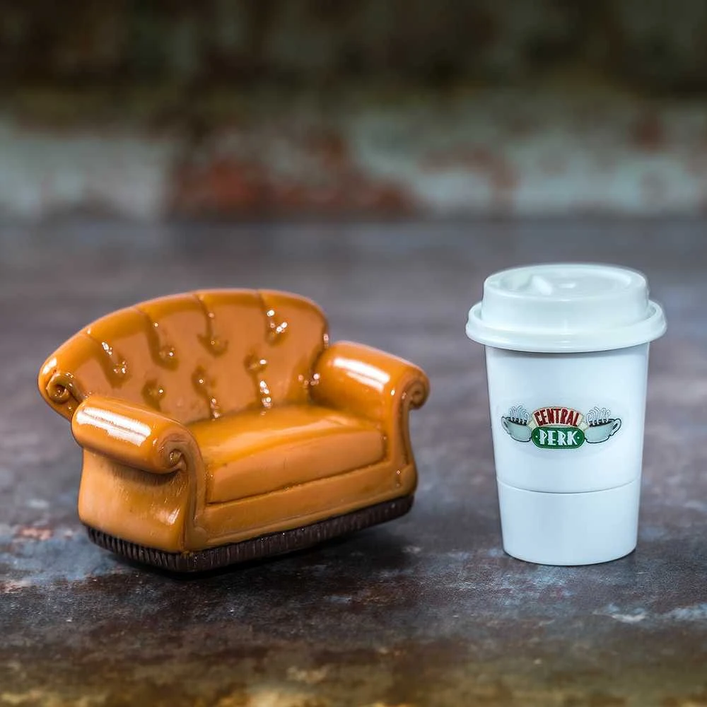 Mad Beauty Friends Sofa and Cup Lūpų balzamas