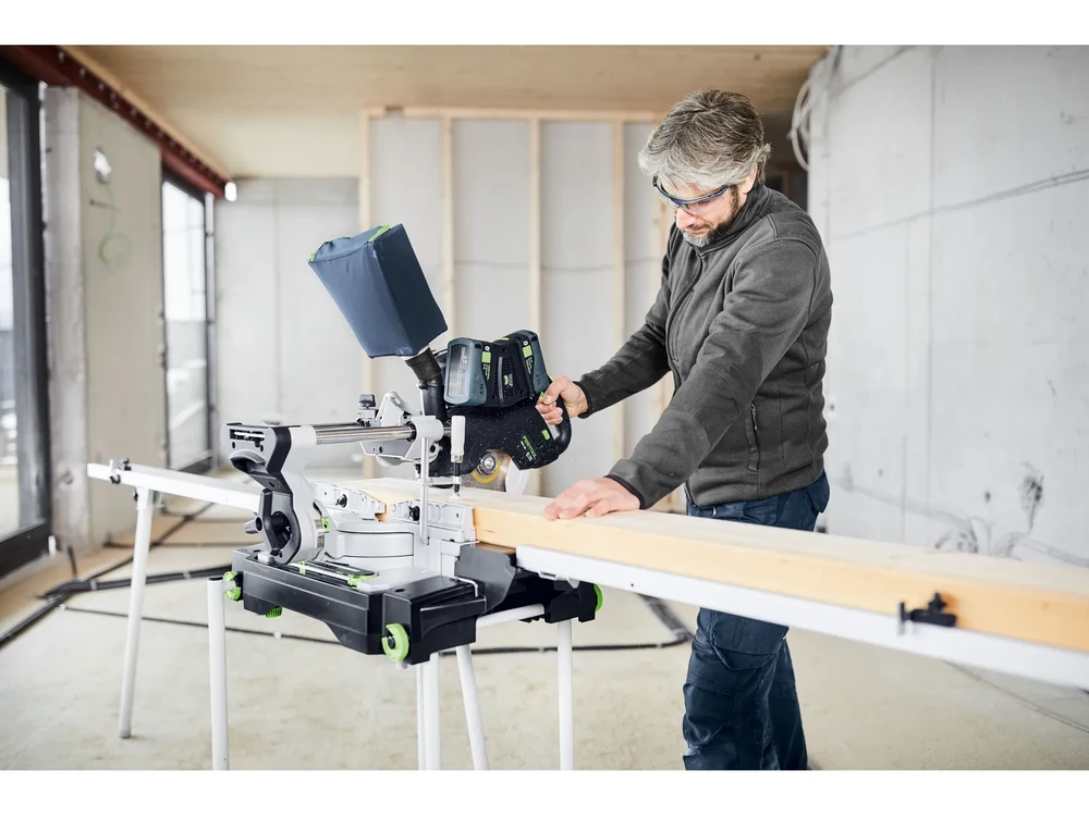 Akumuliatorinis traukiamas skersinio pjovimo pjūklas Festool KSC 60 EB-Basic | 577775 (be akumuliatoriaus ir pakrovėjo)