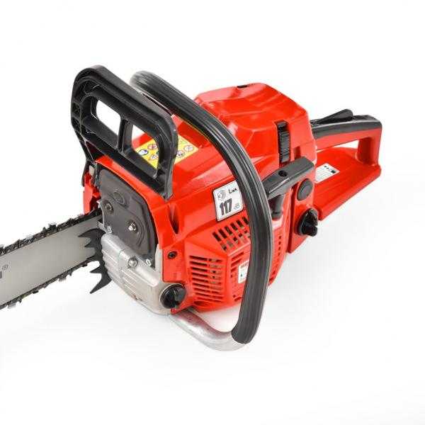 Benzininis grandininis pjūklas HECHT 45, 1.6kW
