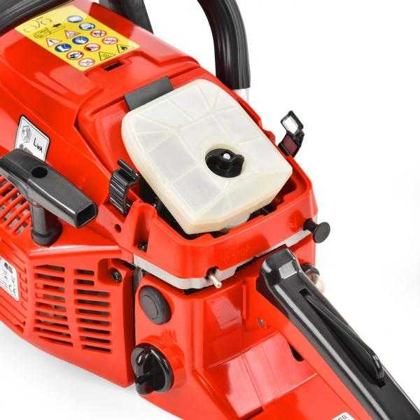 Benzininis grandininis pjūklas HECHT 45, 1.6kW
