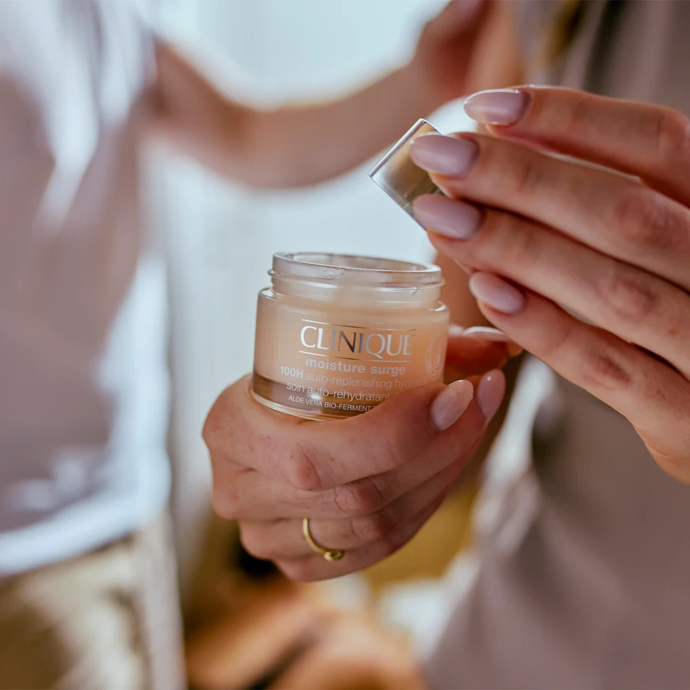 Drėkinamasis gelinis kremas Clinique Moisture Surge 100H Auto-Replenishing Hydrator, 50 ml