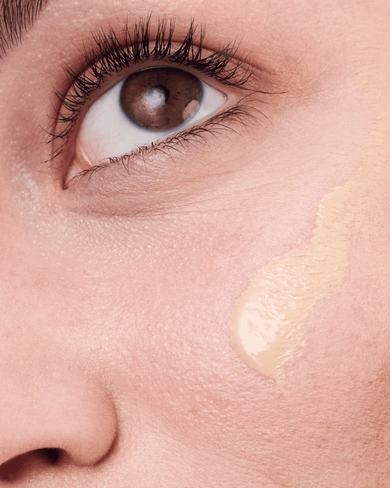 Clinique Redness Solutions Makeup SPF 15 - Raudonį maskuojantis makiažo pagrindas su SPF15, 30 ml | spalva: 06 Calming Vanilla