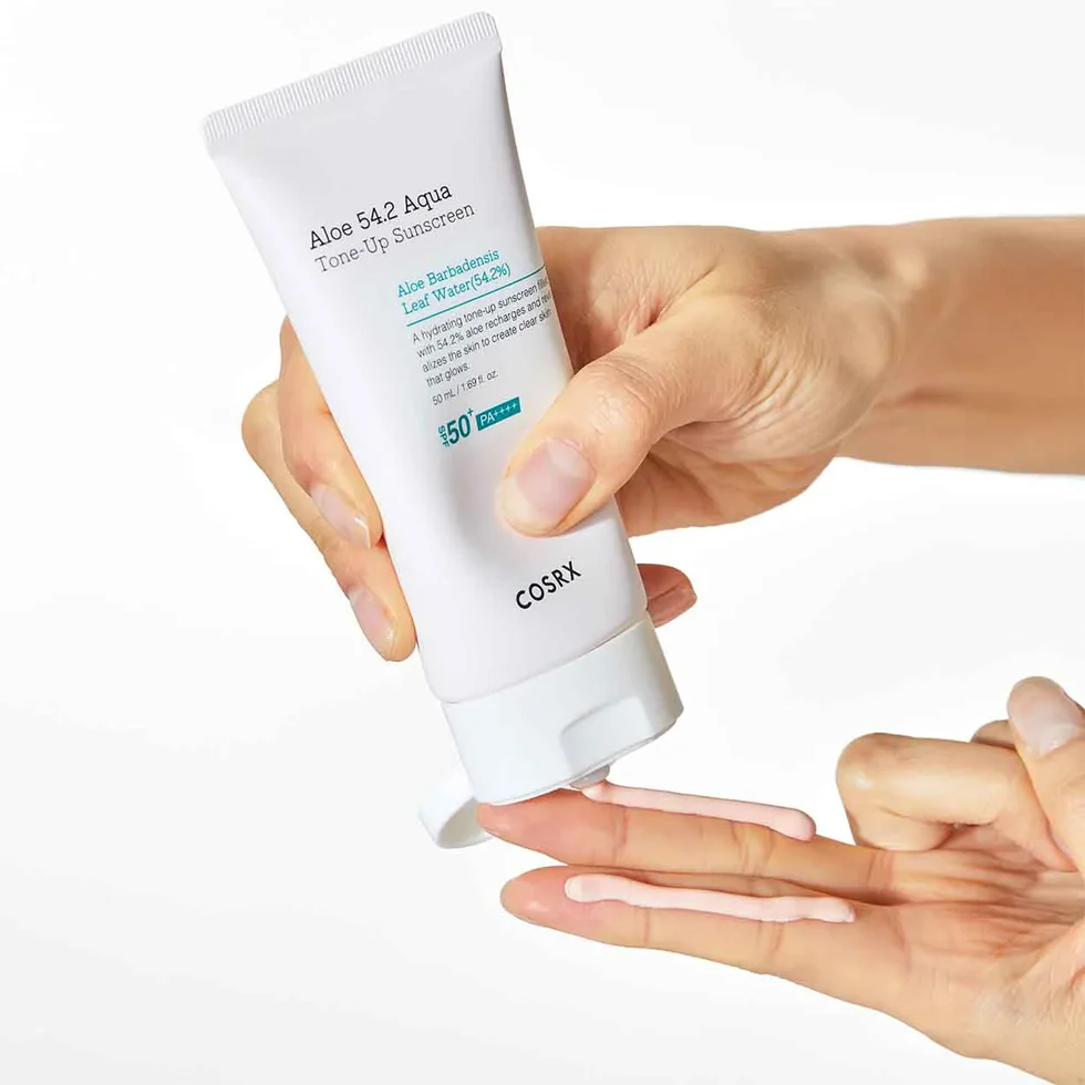 Cosrx Aloe 54.2 Aqua tone-up apsauga nuo saulės su SPF50+ 50ml