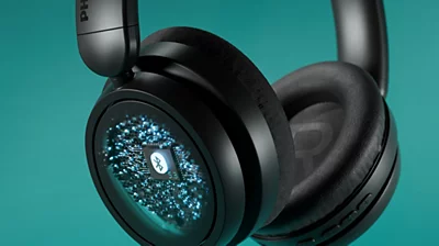 Ant ausų dedamos belaidės ausinės Philips 5000 series, juodos spalvos | TAH5209BK/00 aprašymas - Prekės nuotrauka
