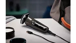 Drėgnojo ir sausojo skutimo elektrinė barzdaskutė Philips Shaver Series 5000, S5886/38 aprašymas - Prekės nuotrauka