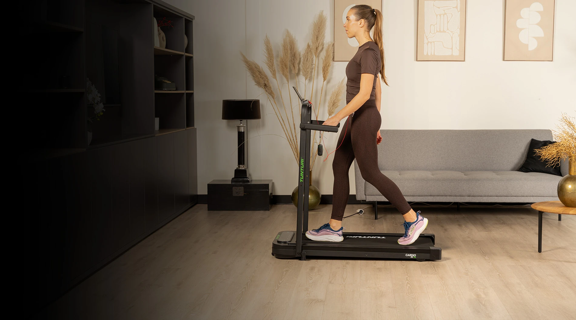 Bėgimo takelis Tunturi Cardio Fit T5 su Bluetooth funkcija aprašymas - Prekės nuotrauka