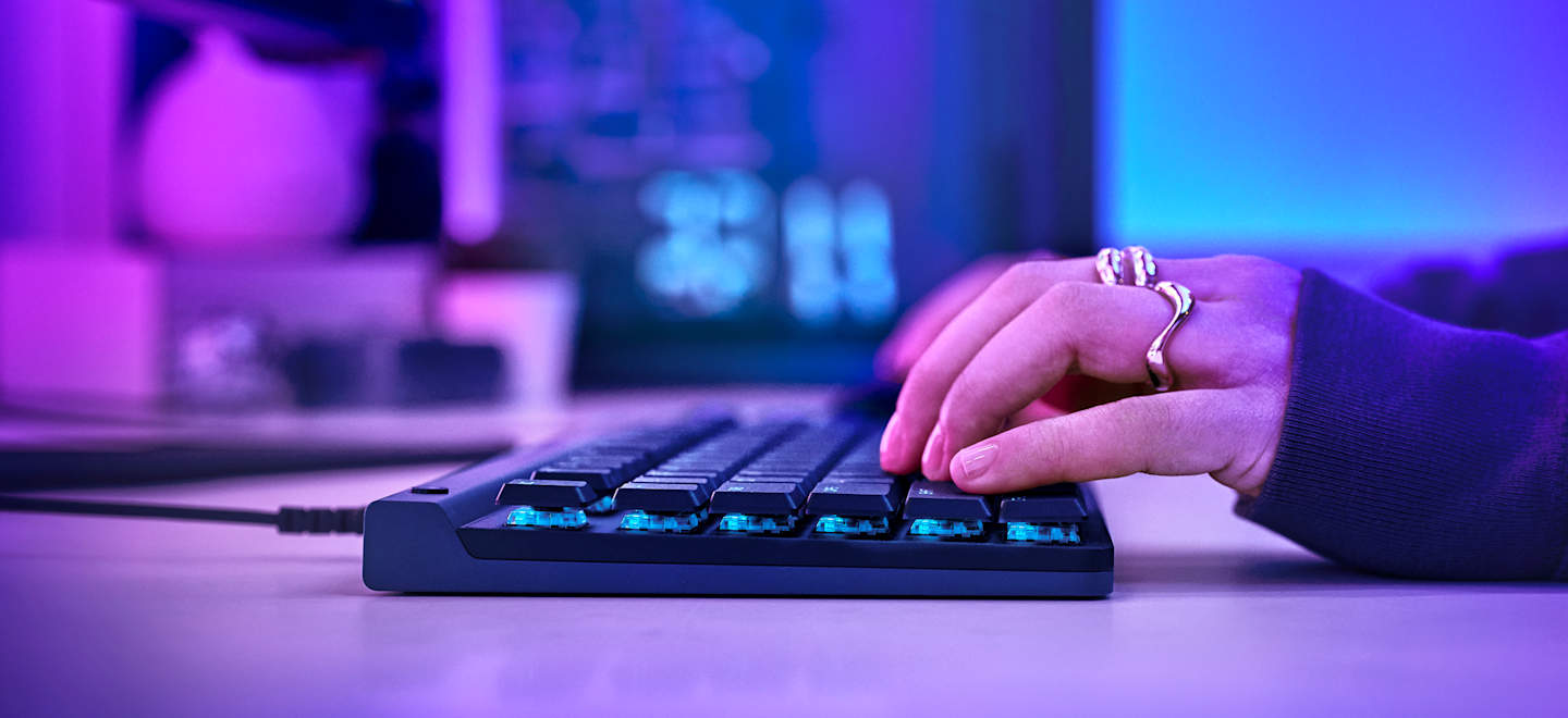 Belaidė žaidimų klaviatūra Logitech G515 TKL Wired Low Profile Gaming Keyboard, Juodos spalvos, Išdėstymas: US tarptautinis (Qwerty) | 920-012872 aprašymas - Prekės nuotrauka
