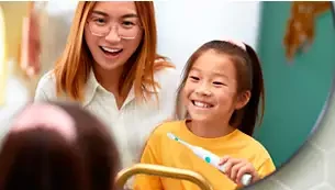 2 dalių šepetėlių galvučių pakuotė Philips Sonicare For Kids HX6042/90, baltos/mėlynos spalvos aprašymas - Prekės nuotrauka