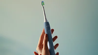 „Philips“ Sonicare 2100 Įkraunamas dantų šepetėlis, tamsiai mėlynos spalvos | HX4021/04 aprašymas - Prekės nuotrauka