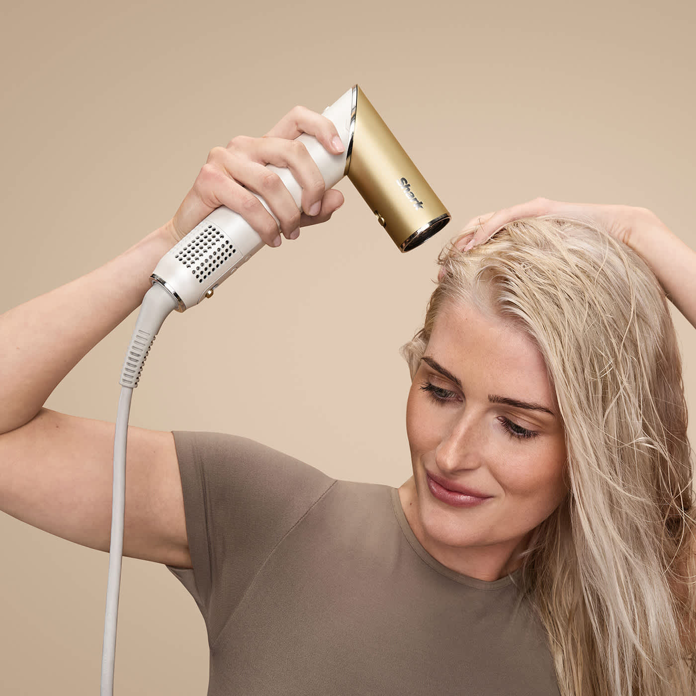 Plaukų formavimo prietaisas Shark Glam Multistyler HD6041SEU, 1400 W, auksinės spalvos aprašymas - Prekės nuotrauka