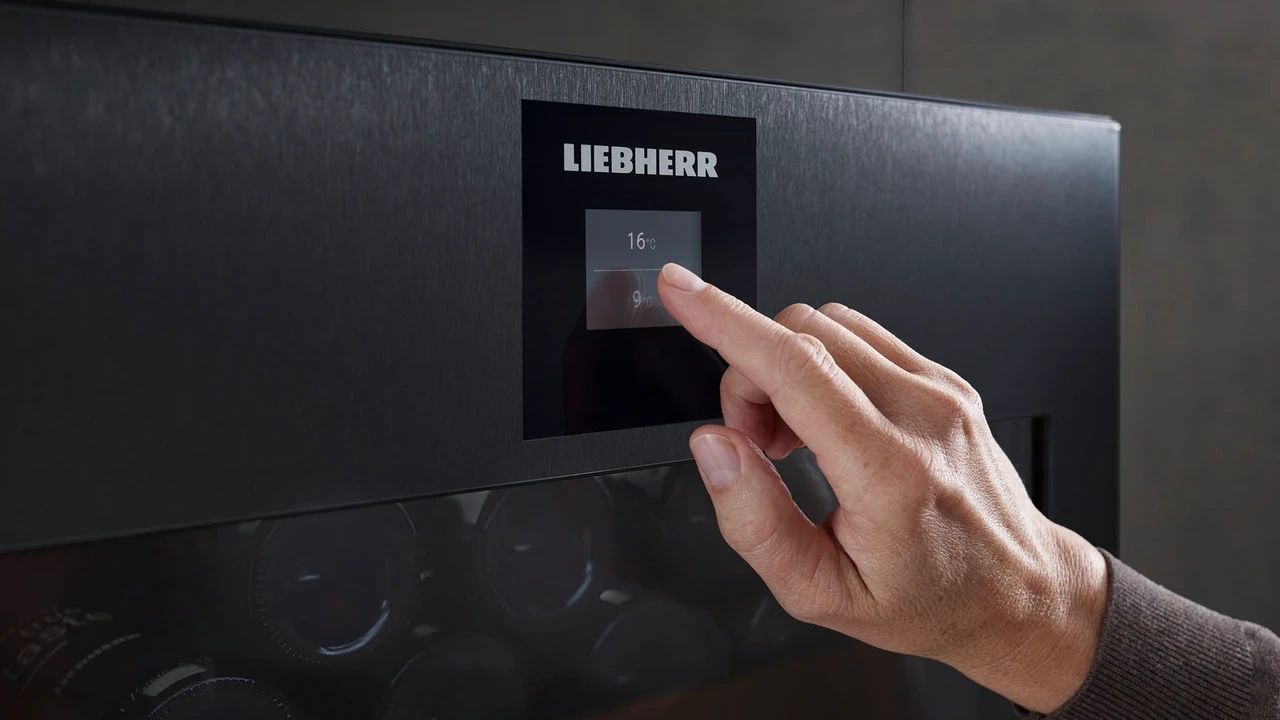 Vyno šaldytuvas Liebherr WPGBI7483 (Pažeista pakuotė) aprašymas - Prekės nuotrauka