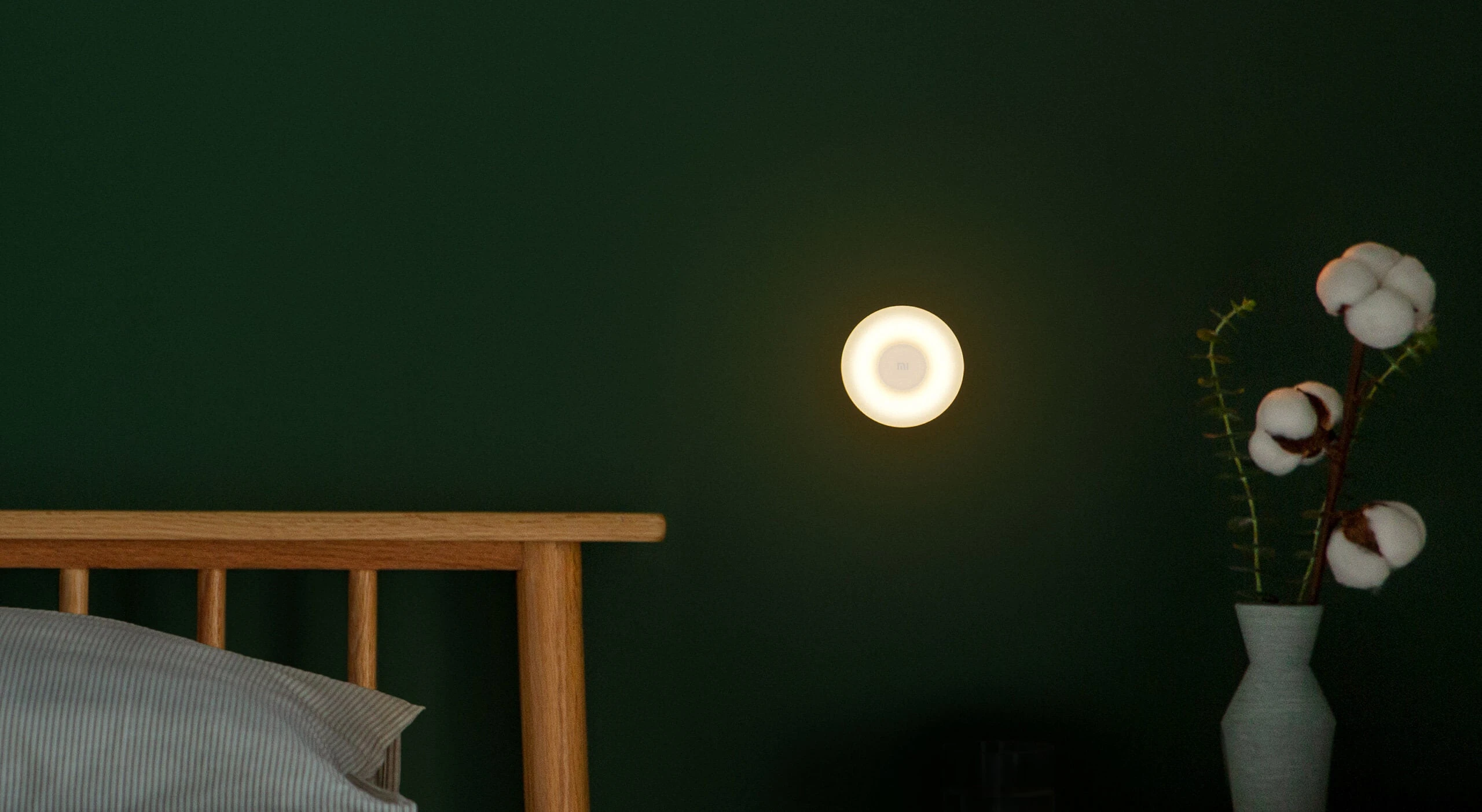 Xiaomi Mi Motion-Activated Night Light 2 bevielė naktinė lempa, balta aprašymas - Prekės nuotrauka