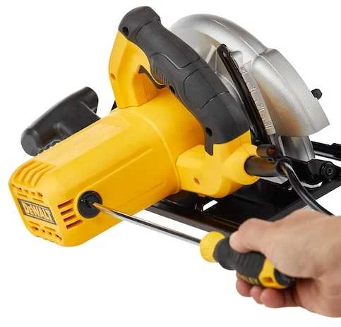 Diskinis pjūklas DeWalt DWE5615-QS,  1500 W, 30x190 mm