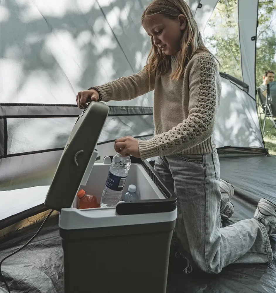 Easy Camp kelioninis šaldytuvas Arctic Bluebell, 12/230V, 24L, žalias aprašymas - Prekės nuotrauka