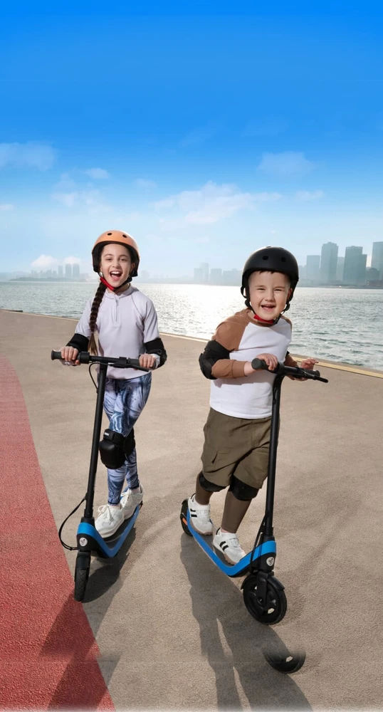 Elektrinis paspirtukas Segway C2 Lite Kids eKickScooter | 130 W | 16 km/h | 7" | juodos/mėlynos spalvos