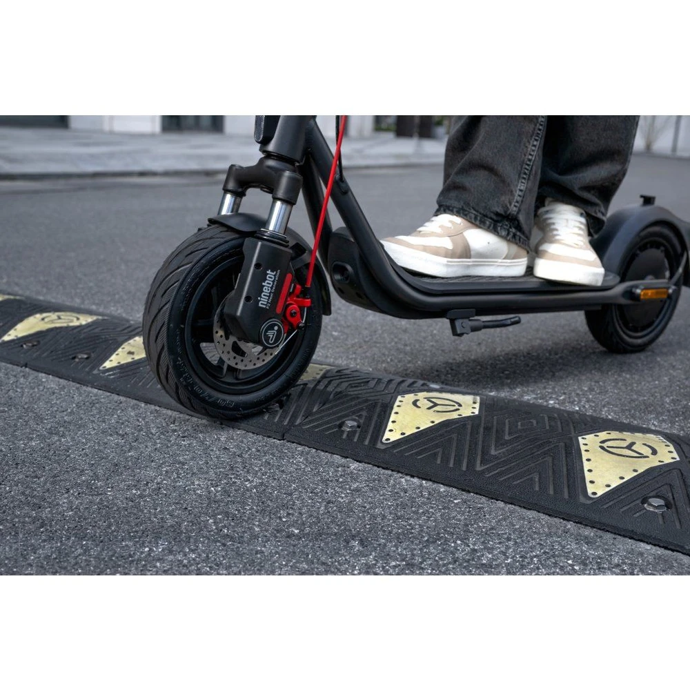 Elektrinis paspirtukas Segway F2 E II eKickScooter | 800 W | 25 km/h | 10" | Juodas