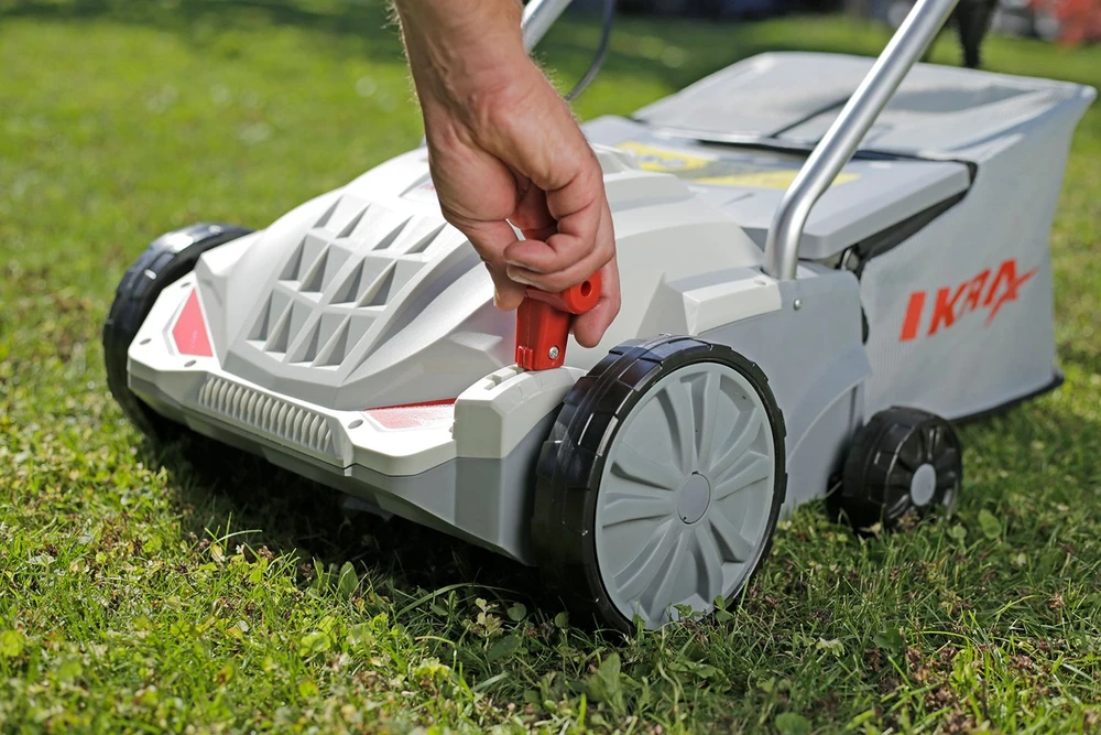 Ikra Elektrinis aeratorius skarifikatorius 1.5 kW IEVL 1532