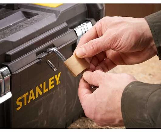 Įrankių dėžė Stanley 19" Essential su metaliniais užraktais STST1-75521